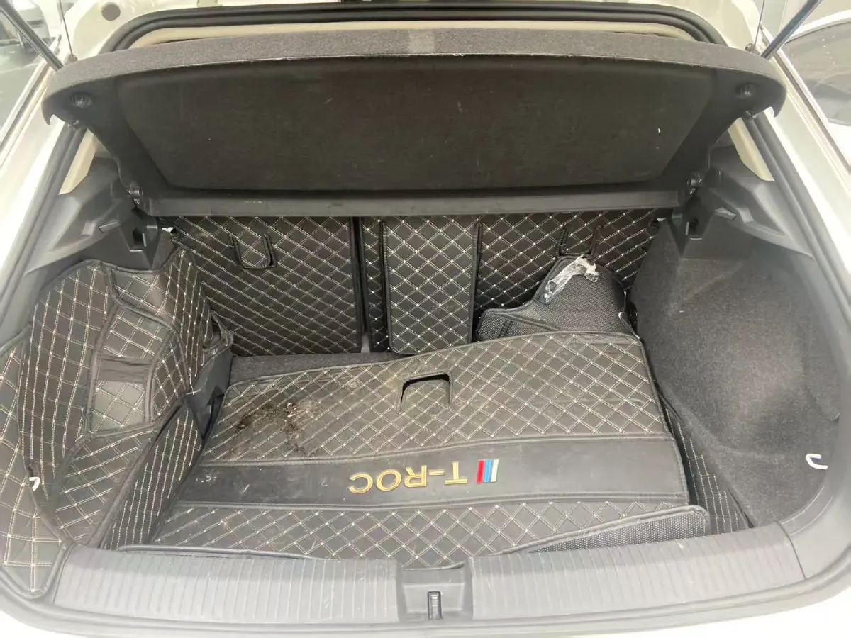 2021 Volkswagen T-Roc 1.4T 150HP L4 7DCT,autocango,china used car exporter,china ev exporter,chinese used car exporter,chinese used ev exporter