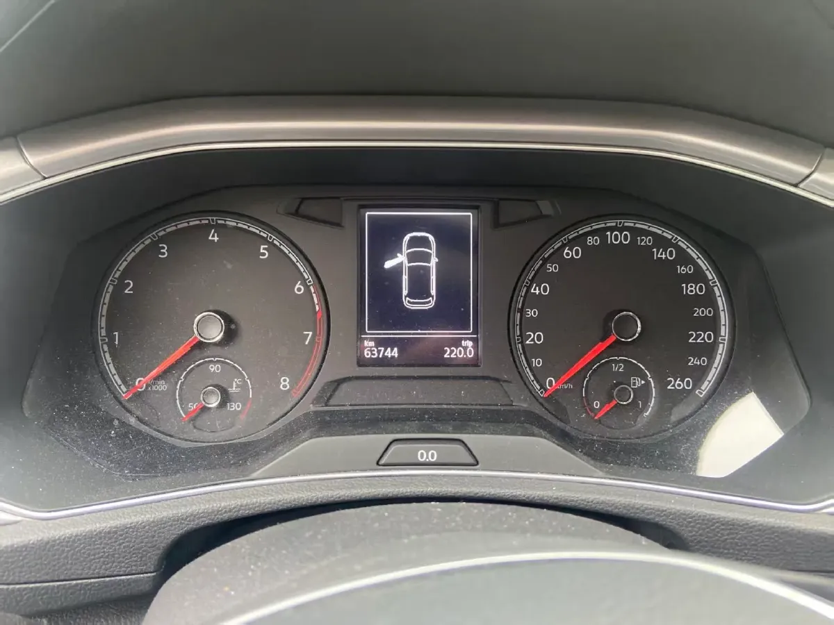 2021 Volkswagen T-Roc 1.4T 150HP L4 7DCT,autocango,china used car exporter,china ev exporter,chinese used car exporter,chinese used ev exporter