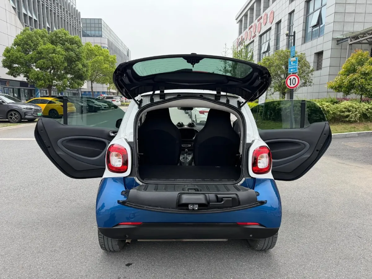 2018 HuangHai N3 2.5T 129HP L4 6AT,autocango,china used car exporter,china ev exporter,chinese used car exporter,chinese used ev exporter