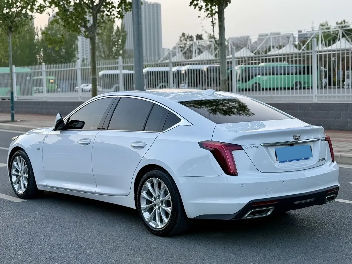 2022 Cadillac CT5 2.0T 237HP L4 10AT,autocango,china used car exporter,china ev exporter,chinese used car exporter,chinese used ev exporter