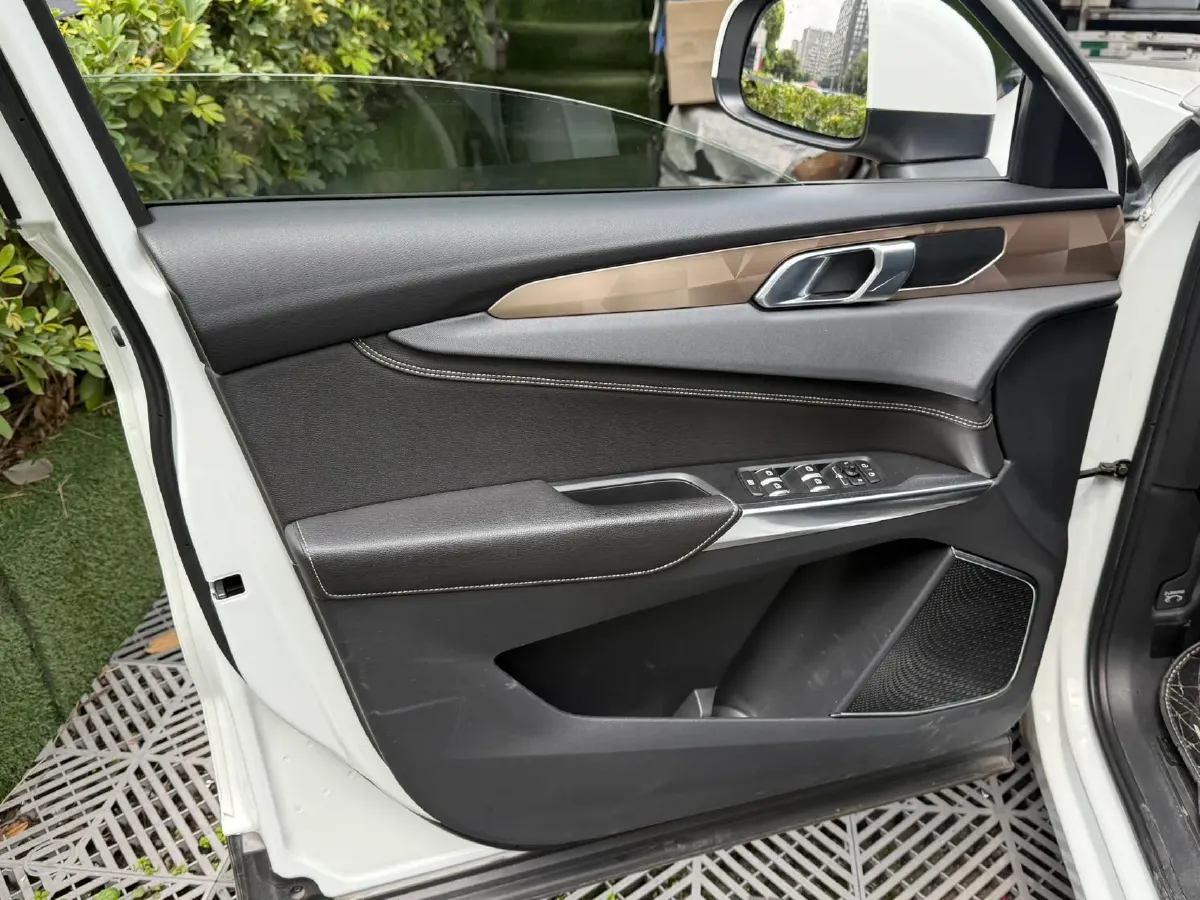 2017 Foton Tunland 2.8T 177HP L4 6AT,autocango,china used car exporter,china ev exporter,chinese used car exporter,chinese used ev exporter