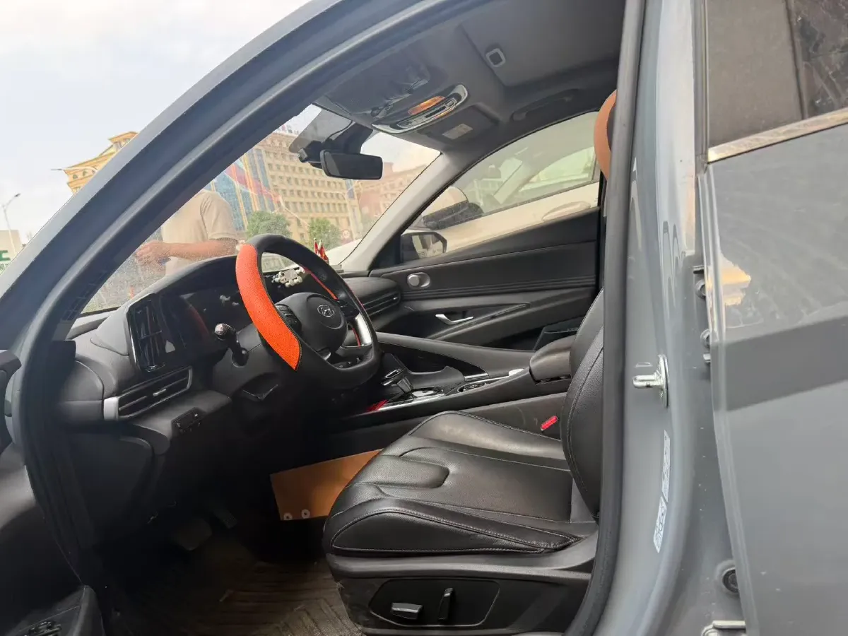 2021 Hyundai Elantra 1.5L 115HP L4 CVT,autocango,china used car exporter,china ev exporter,chinese used car exporter,chinese used ev exporter