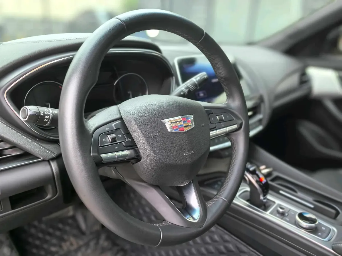 2021 Cadillac CT5 2.0T 237HP L4 10AT,autocango,china used car exporter,china ev exporter,chinese used car exporter,chinese used ev exporter