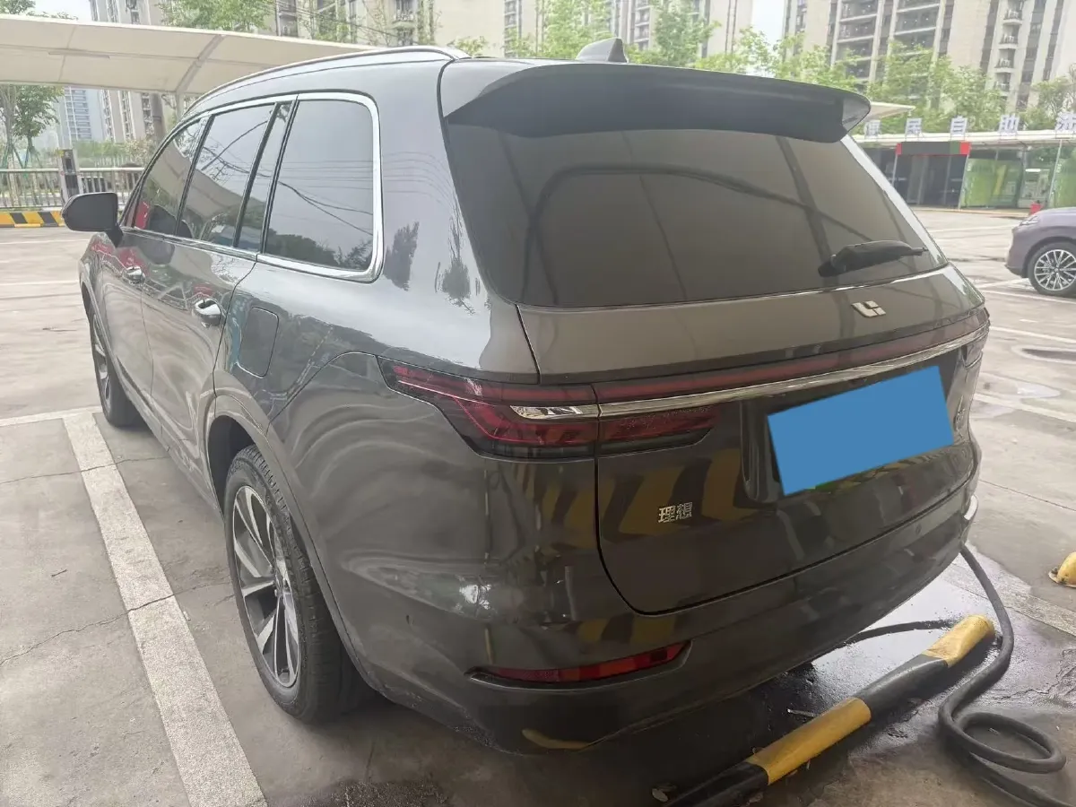 2021 Li ONE Range Extended 131HP REEV 40.5KWH,autocango,china used car exporter,china ev exporter,chinese used car exporter,chinese used ev exporter