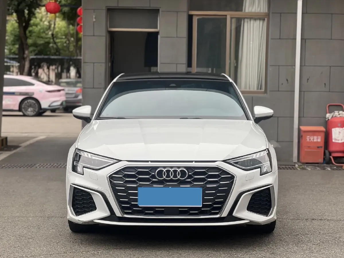 2023 Audi A3 1.4T 150HP L4 7DCT,autocango,china used car exporter,china ev exporter,chinese used car exporter,chinese used ev exporter