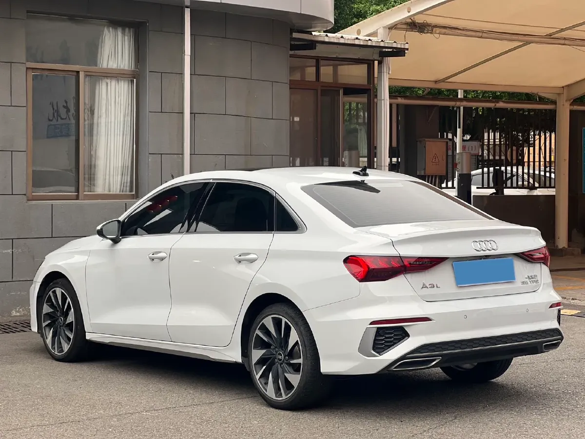2023 Audi A3 1.4T 150HP L4 7DCT,autocango,china used car exporter,china ev exporter,chinese used car exporter,chinese used ev exporter