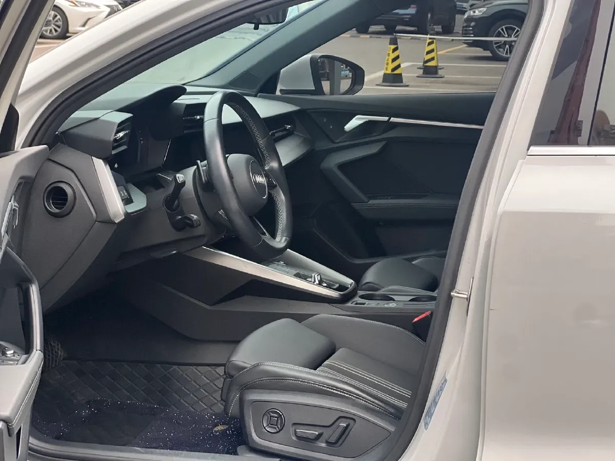 2023 Audi A3 1.4T 150HP L4 7DCT,autocango,china used car exporter,china ev exporter,chinese used car exporter,chinese used ev exporter