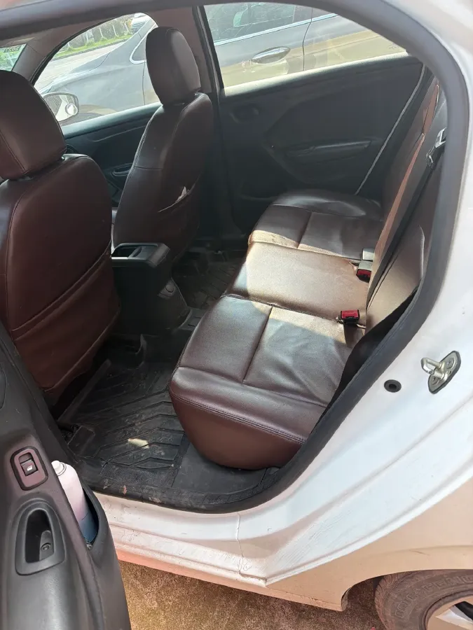 2018 Peugeot 301 1.6L 117HP L4 5MT,autocango,china used car exporter,china ev exporter,chinese used car exporter,chinese used ev exporter