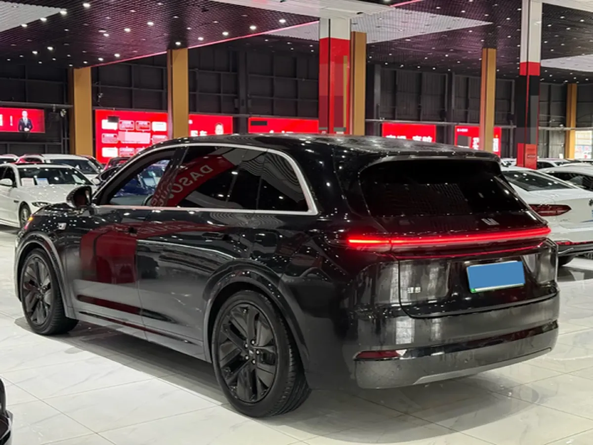 2024 Li L8 Range Extended 154HP REEV 42.8KWH,autocango,china used car exporter,china ev exporter,chinese used car exporter,chinese used ev exporter