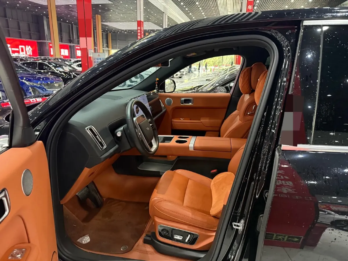 2024 Li L8 Range Extended 154HP REEV 42.8KWH,autocango,china used car exporter,china ev exporter,chinese used car exporter,chinese used ev exporter