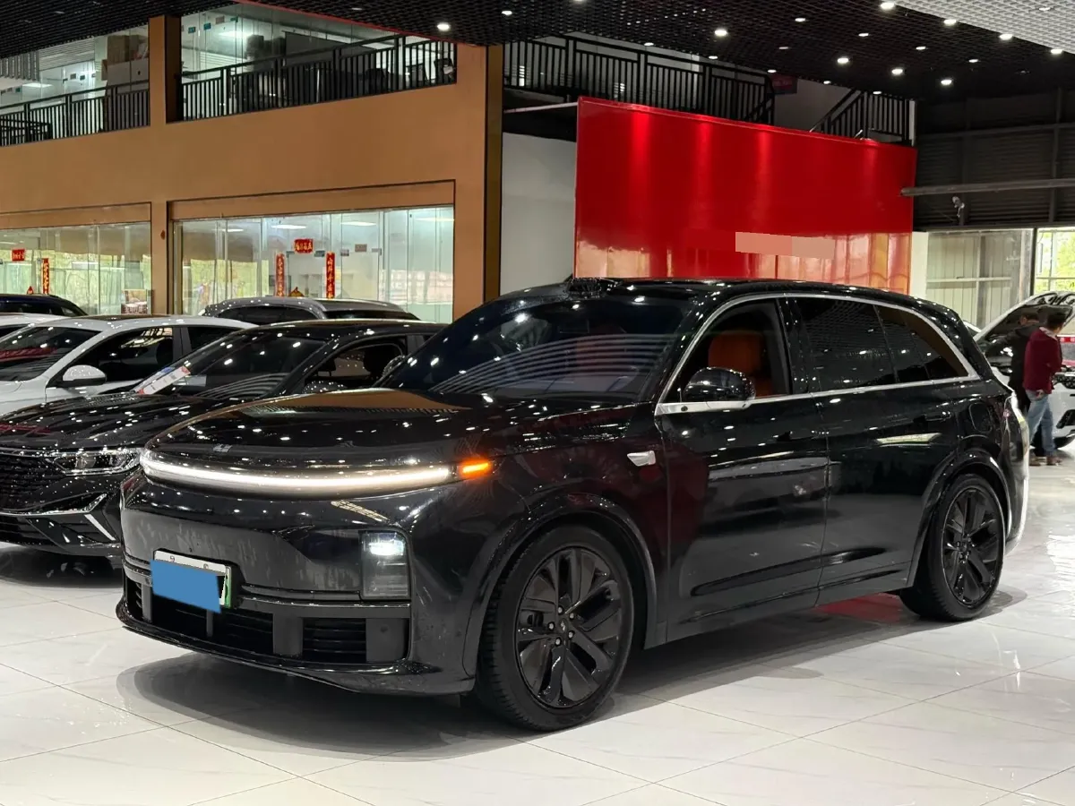 2024 Li L8 Range Extended 154HP REEV 42.8KWH,autocango,china used car exporter,china ev exporter,chinese used car exporter,chinese used ev exporter