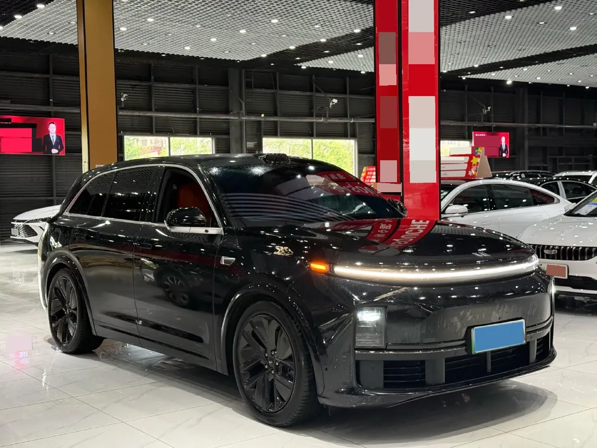 2024 Li L8 Range Extended 154HP REEV 42.8KWH,autocango,china used car exporter,china ev exporter,chinese used car exporter,chinese used ev exporter