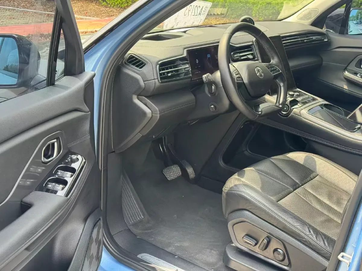 2019 NIO ES6 BEV 70KWH,autocango,china used car exporter,china ev exporter,chinese used car exporter,chinese used ev exporter