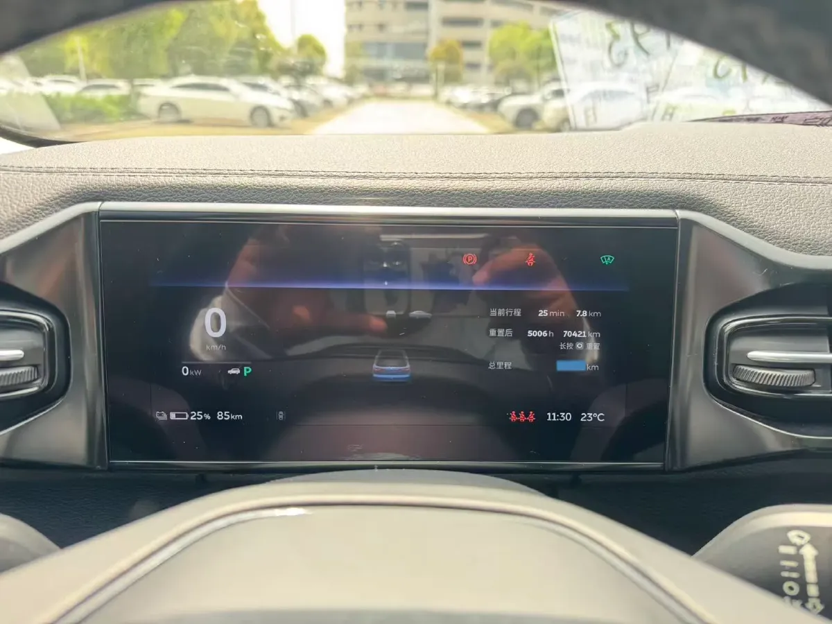 2019 NIO ES6 BEV 70KWH,autocango,china used car exporter,china ev exporter,chinese used car exporter,chinese used ev exporter