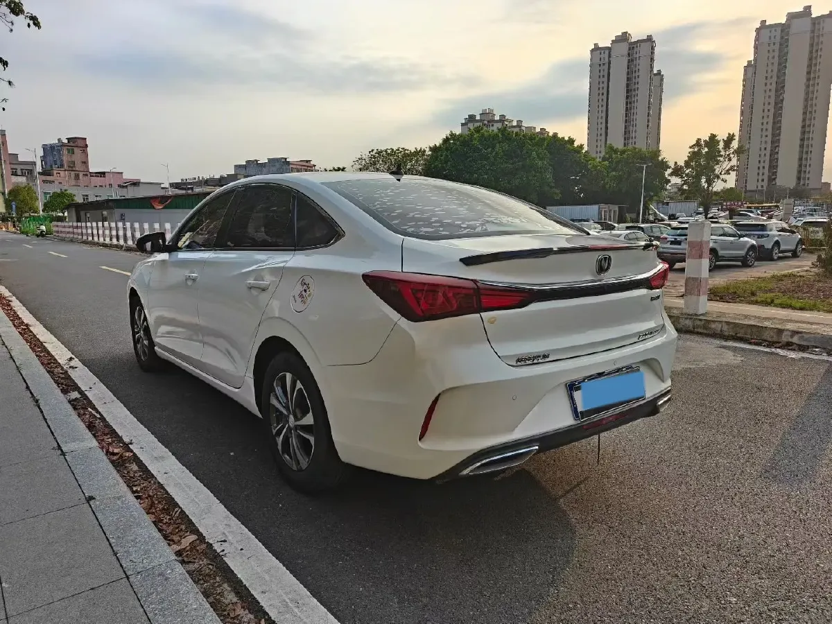 2021 ChangAn Eado 1.4T 160HP L4 7DCT,autocango,china used car exporter,china ev exporter,chinese used car exporter,chinese used ev exporter