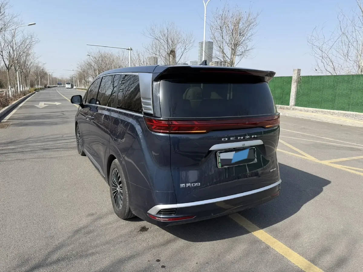 2024 Denza D9 1.5T 139HP L4 E-CVT PHEV 40KWH,autocango,china used car exporter,china ev exporter,chinese used car exporter,chinese used ev exporter