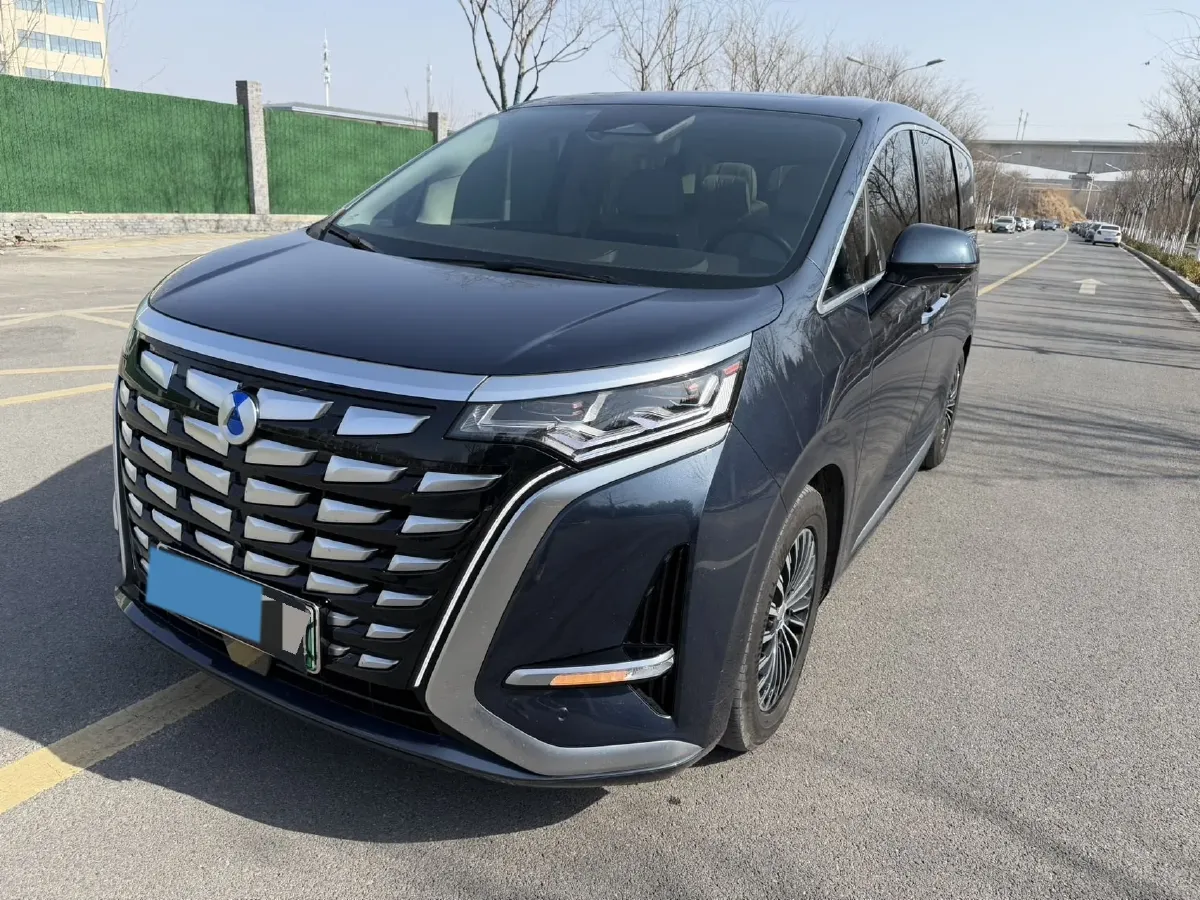 2024 Denza D9 1.5T 139HP L4 E-CVT PHEV 40KWH,autocango,china used car exporter,china ev exporter,chinese used car exporter,chinese used ev exporter