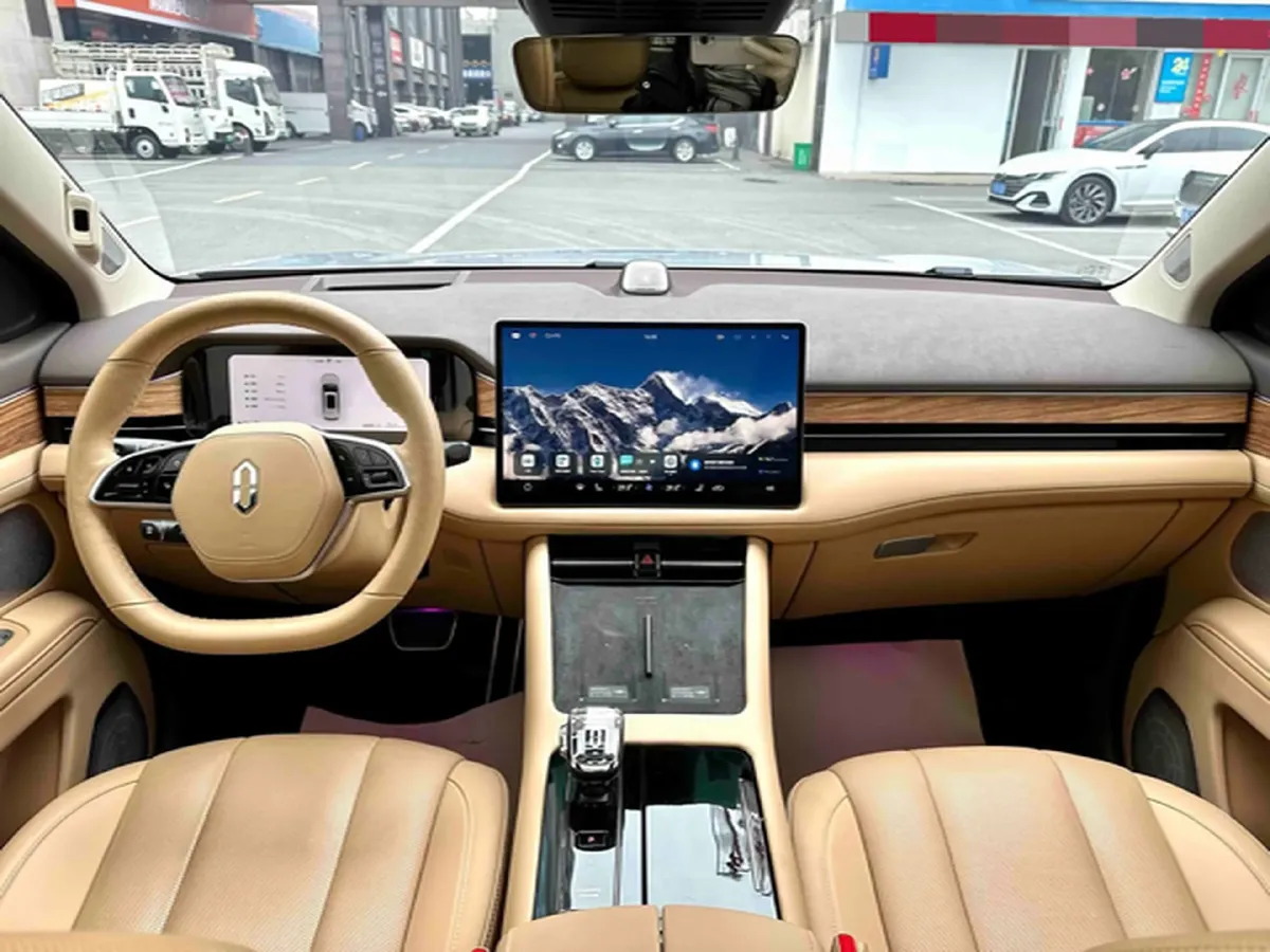 2024 Jaguar E-PACE 1.5T 200HP L3 8AT,autocango,china used car exporter,china ev exporter,chinese used car exporter,chinese used ev exporter