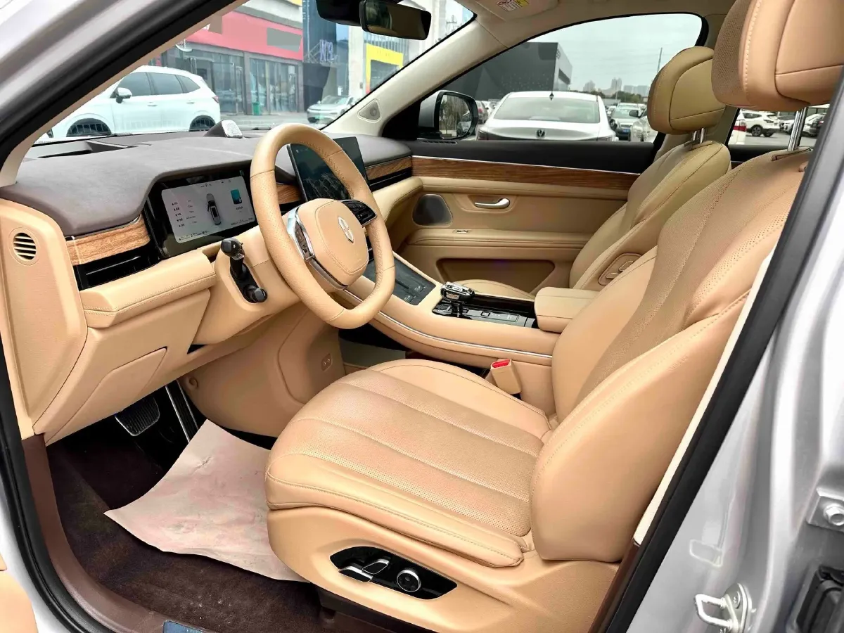 2024 Jaguar E-PACE 1.5T 200HP L3 8AT,autocango,china used car exporter,china ev exporter,chinese used car exporter,chinese used ev exporter