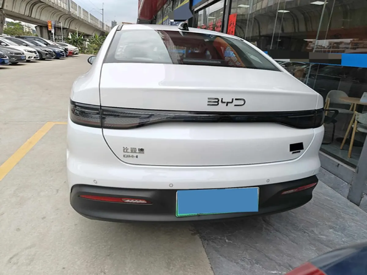 2025 BYD Seal05 DM-i 1.5L 101HP L4 E-CVT PHEV 7.68KWH,autocango,china used car exporter,china ev exporter,chinese used car exporter,chinese used ev exporter