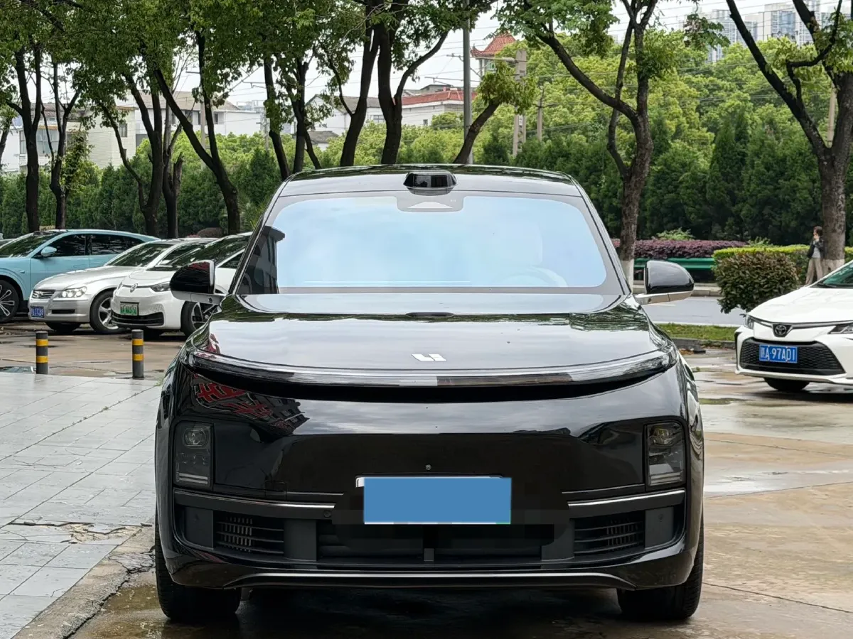 2022 Li L9 Range Extended 154HP REEV 42.6KWH,autocango,china used car exporter,china ev exporter,chinese used car exporter,chinese used ev exporter