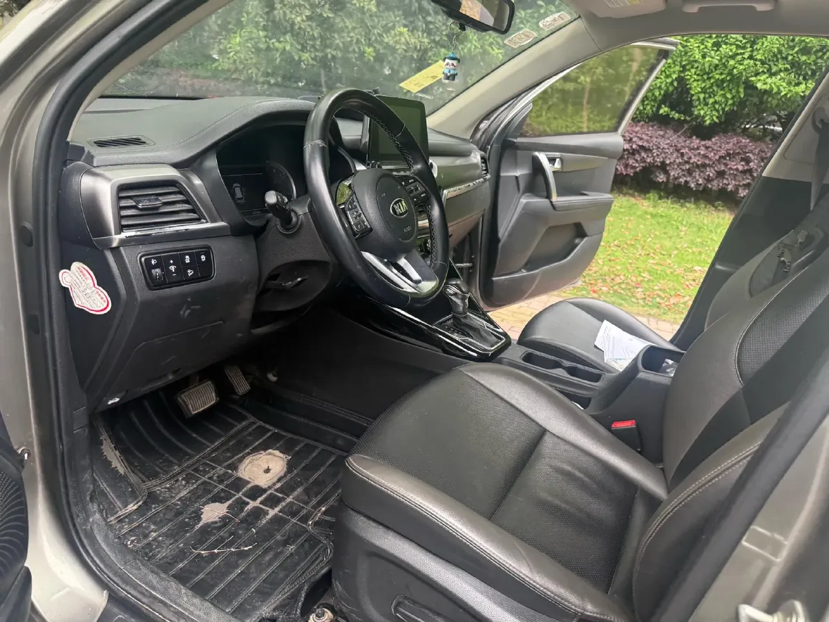 2019 Kia Sportage R 2.0L 160HP L4 6AT,autocango,china used car exporter,china ev exporter,chinese used car exporter,chinese used ev exporter