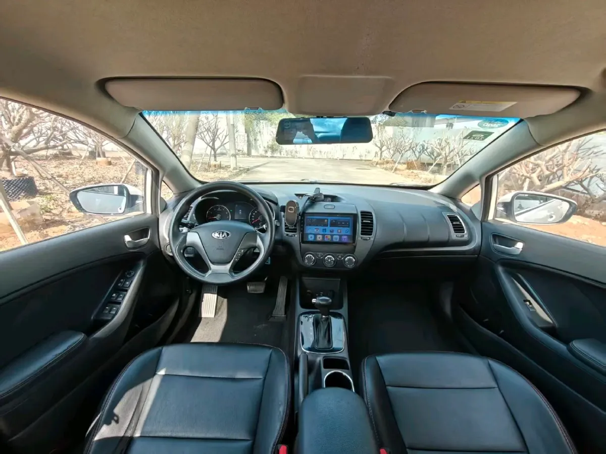 2017 Kia K3 1.6L 128HP L4 6AT,autocango,china used car exporter,china ev exporter,chinese used car exporter,chinese used ev exporter