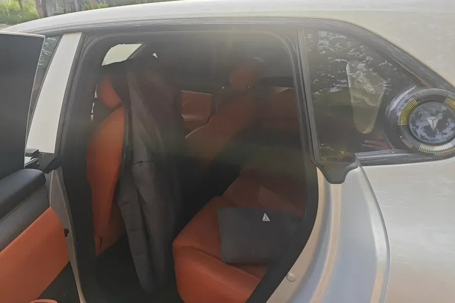 2024 Deepal S05 1.5L 98HP L4 REEV 27.28KWH,autocango,china used car exporter,china ev exporter,chinese used car exporter,chinese used ev exporter