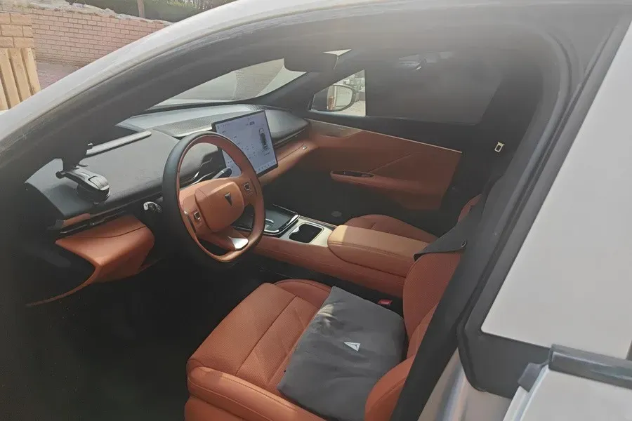 2024 Deepal S05 1.5L 98HP L4 REEV 27.28KWH,autocango,china used car exporter,china ev exporter,chinese used car exporter,chinese used ev exporter