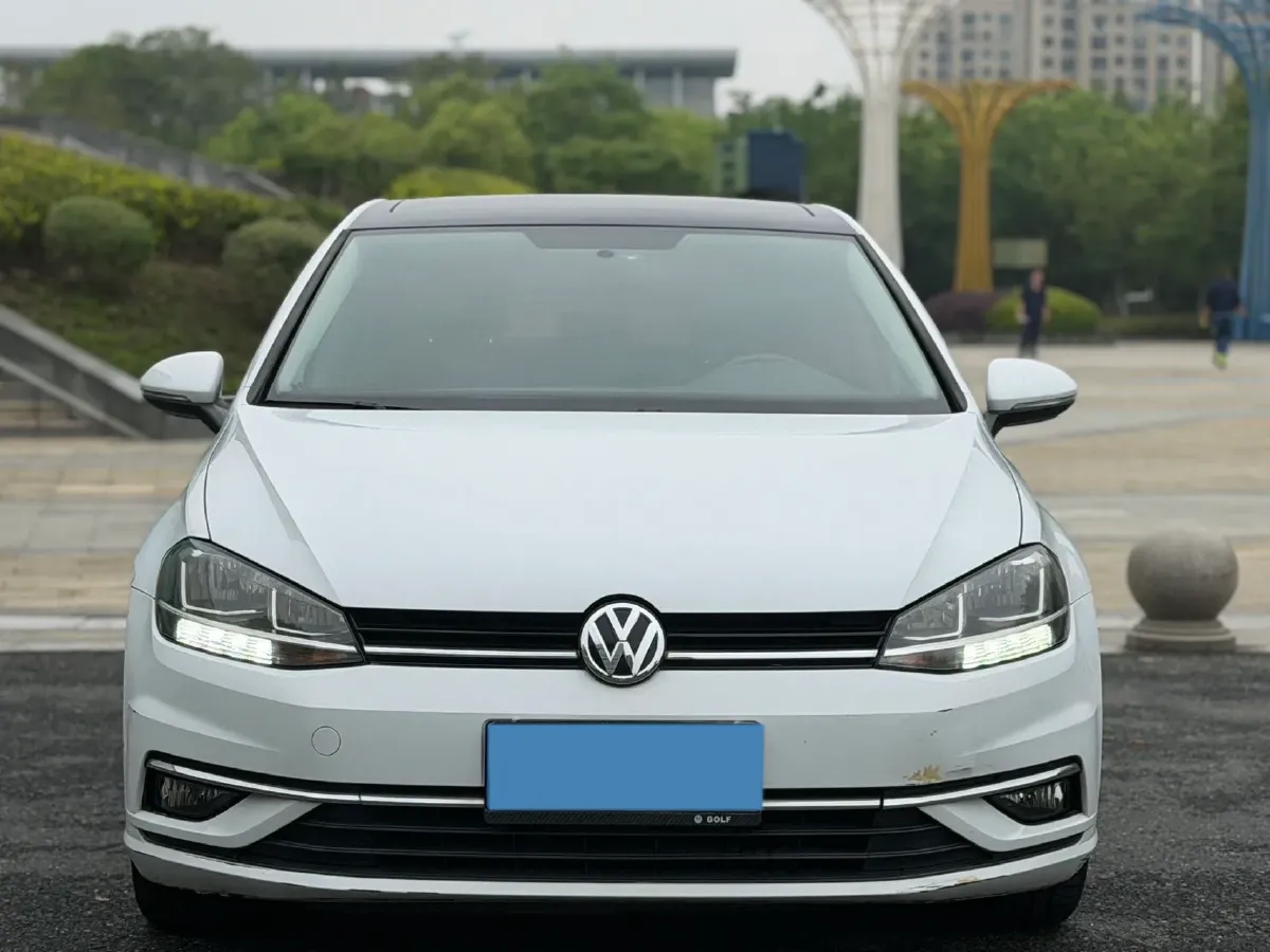 2018 Volkswagen Golf 1.4T 131HP L4 7DCT,autocango,china used car exporter,china ev exporter,chinese used car exporter,chinese used ev exporter