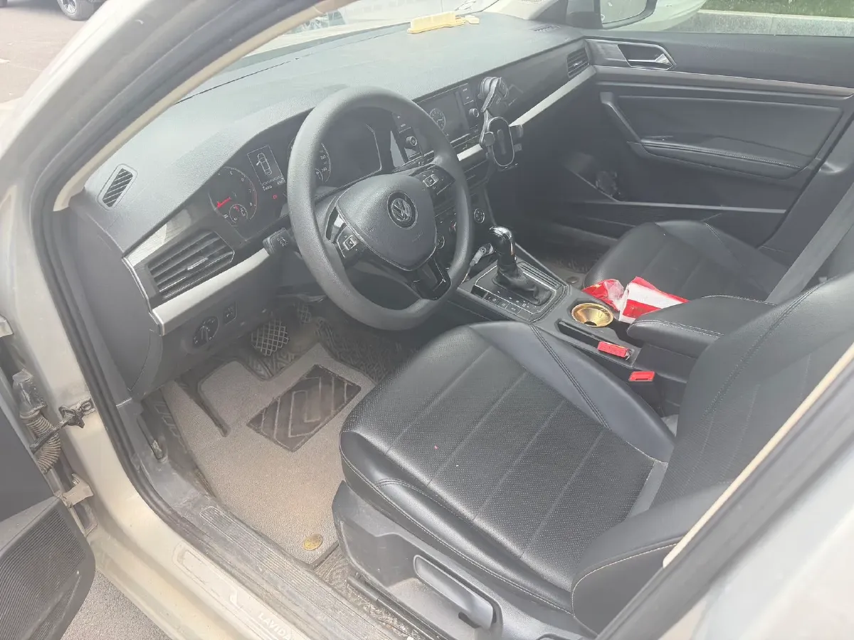 2019 Volkswagen Lavida 1.5L 113HP L4 6AT,autocango,china used car exporter,china ev exporter,chinese used car exporter,chinese used ev exporter