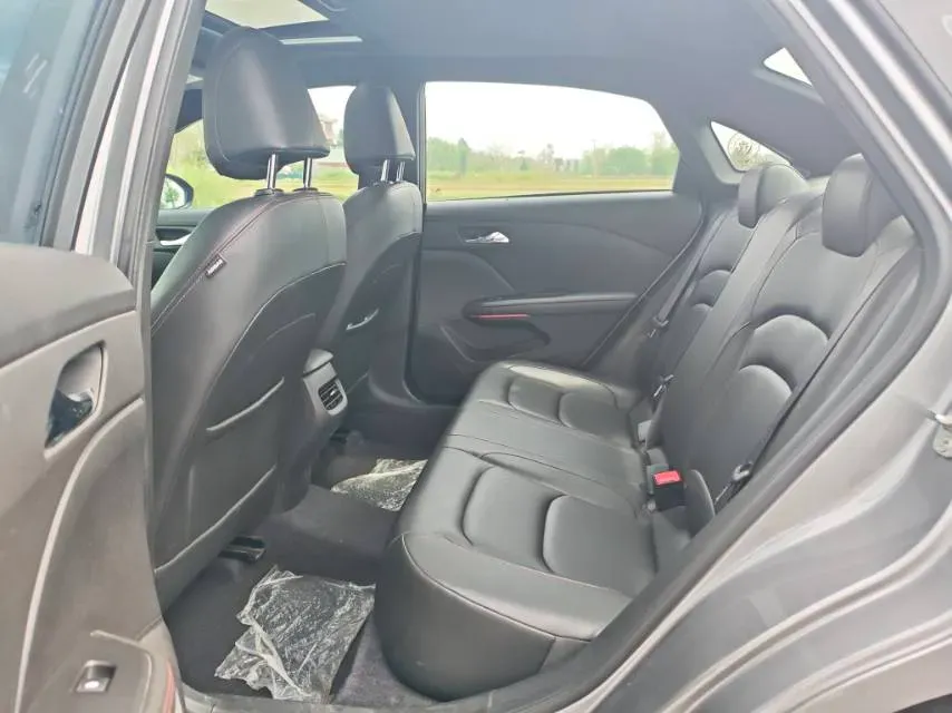 2020 Chevrolet Monza 1.3T 163HP L3 6AT,autocango,china used car exporter,china ev exporter,chinese used car exporter,chinese used ev exporter