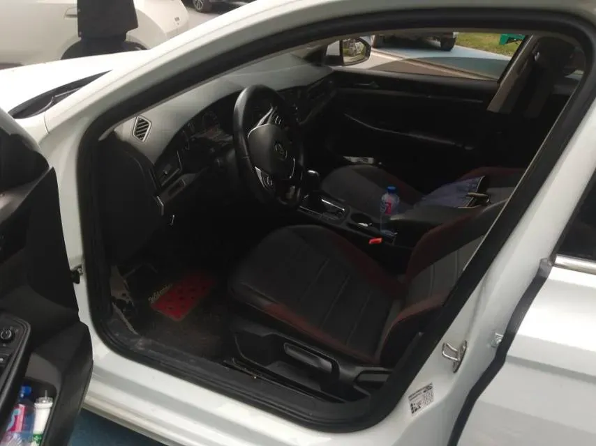 2020 Volkswagen Bora 1.5L 113HP L4 6AT,autocango,china used car exporter,china ev exporter,chinese used car exporter,chinese used ev exporter