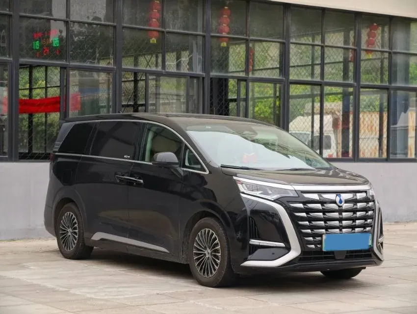 2022 HongQi HS7 3.0T 337HP V6 8AT,autocango,china used car exporter,china ev exporter,chinese used car exporter,chinese used ev exporter