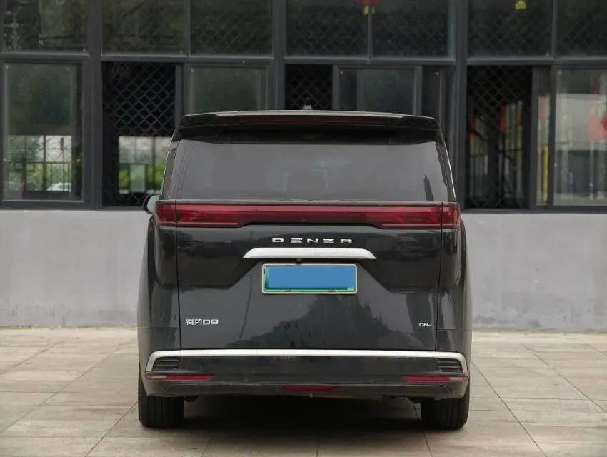 2022 HongQi HS7 3.0T 337HP V6 8AT,autocango,china used car exporter,china ev exporter,chinese used car exporter,chinese used ev exporter
