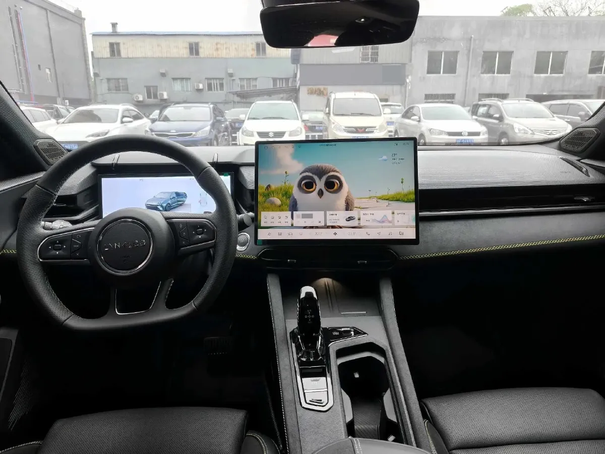 2025 LYNK&CO 03 1.5T 181HP L4 7DCT,autocango,china used car exporter,china ev exporter,chinese used car exporter,chinese used ev exporter