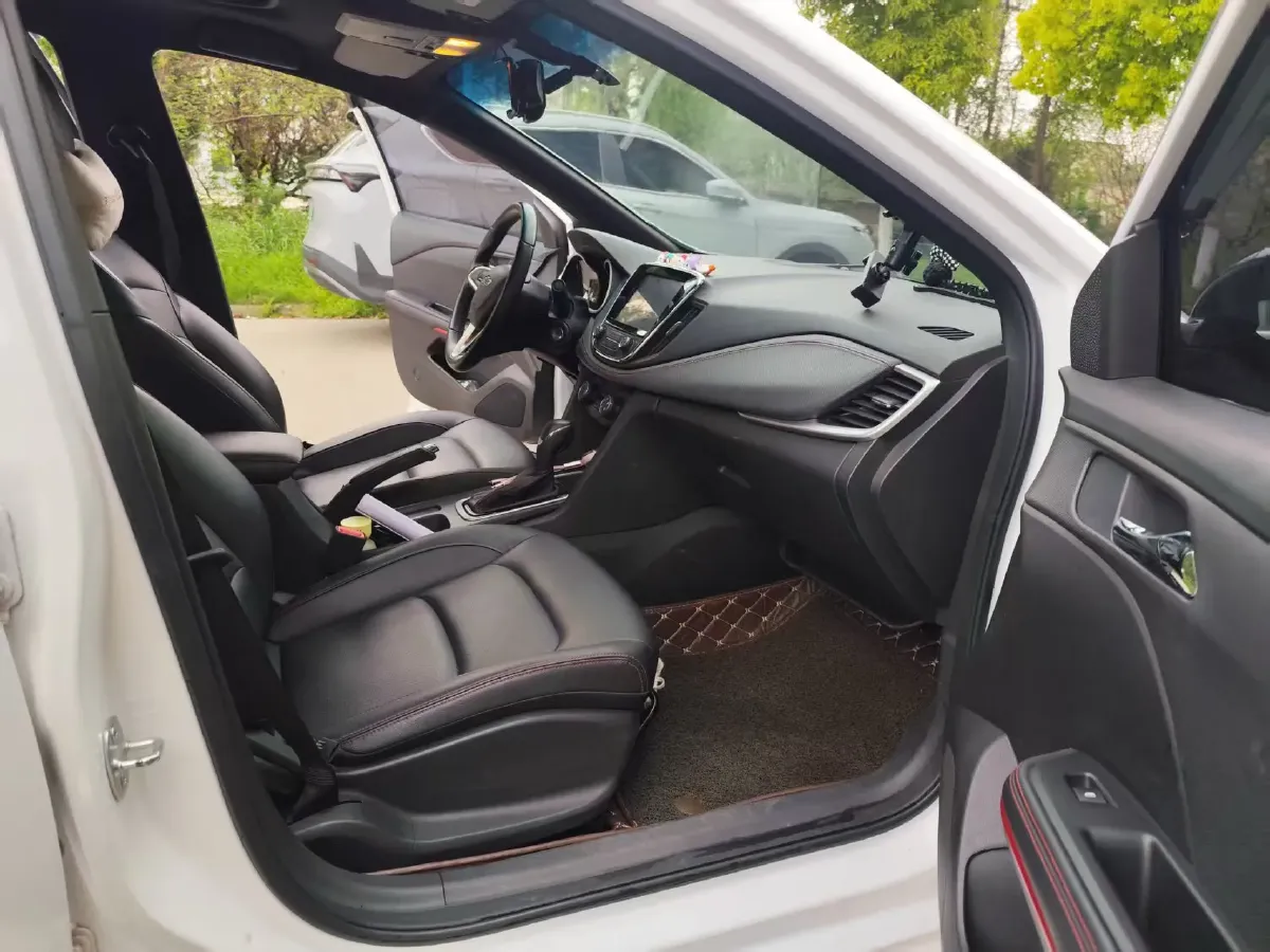 2019 Chevrolet Monza 1.3T 163HP L3 6AT,autocango,china used car exporter,china ev exporter,chinese used car exporter,chinese used ev exporter