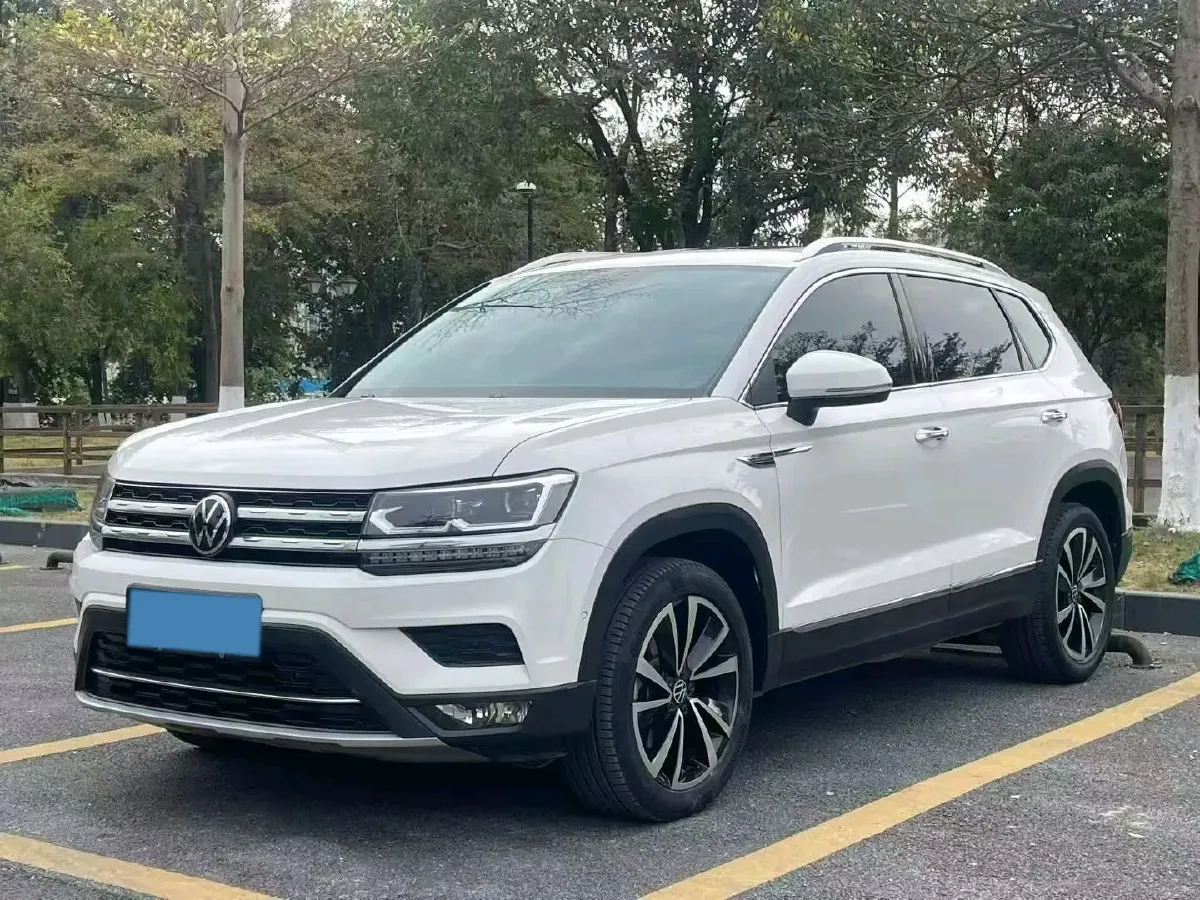 2019 Jeep Compass 1.3T 173HP L4 9AT,autocango,china used car exporter,china ev exporter,chinese used car exporter,chinese used ev exporter