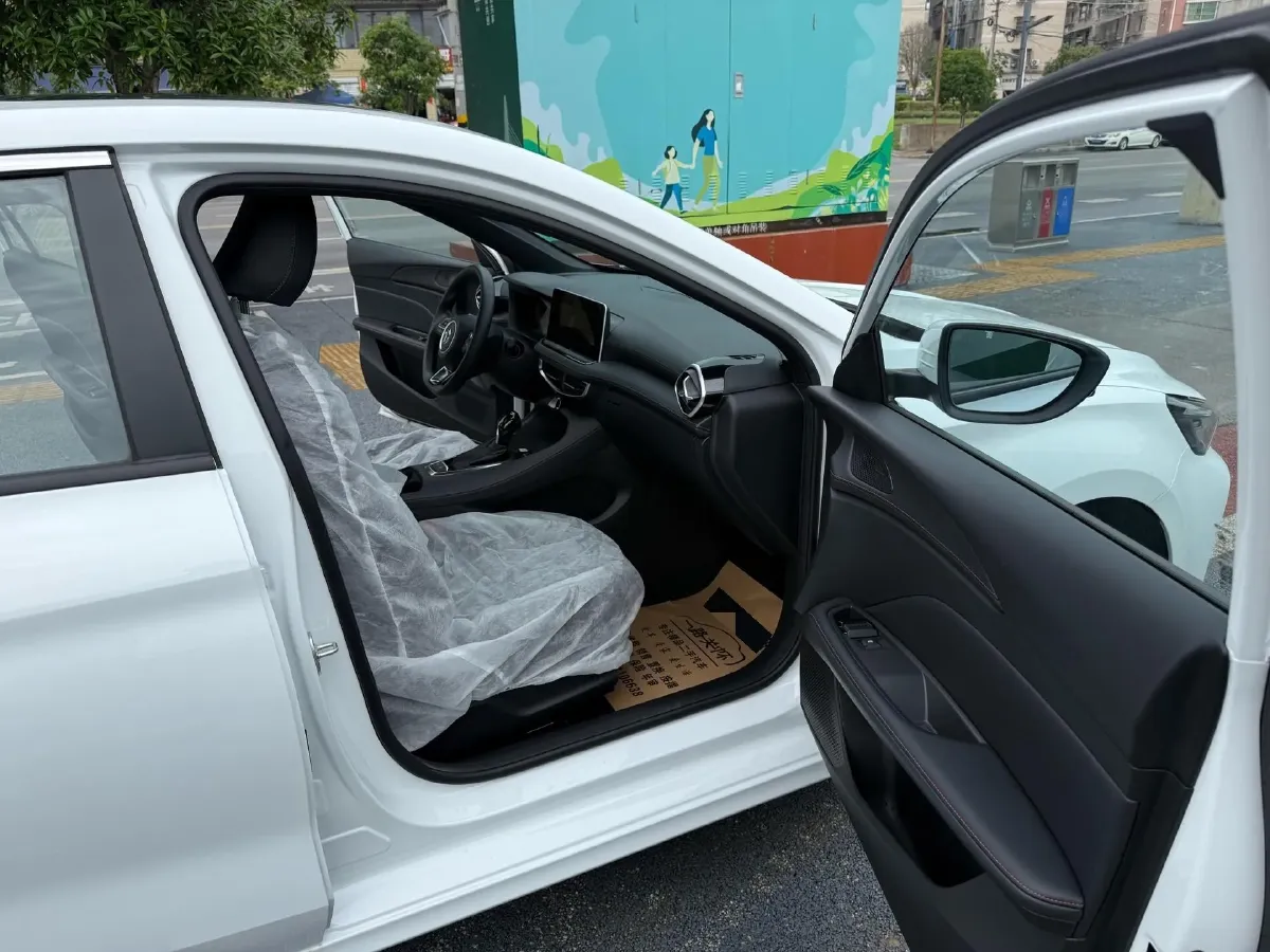 2026 MG 5 1.5L 129HP L4 CVT,autocango,china used car exporter,china ev exporter,chinese used car exporter,chinese used ev exporter