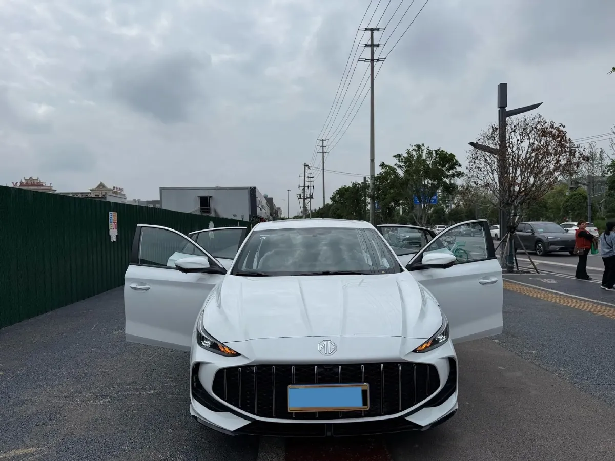 2026 MG 5 1.5L 129HP L4 CVT,autocango,china used car exporter,china ev exporter,chinese used car exporter,chinese used ev exporter