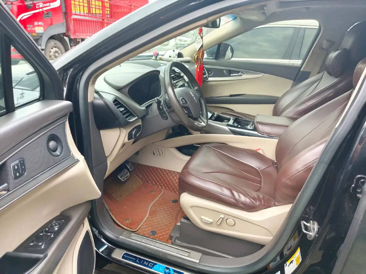 2018 Lincoln MKX 2.0T 253HP L4 6AT,autocango,china used car exporter,china ev exporter,chinese used car exporter,chinese used ev exporter