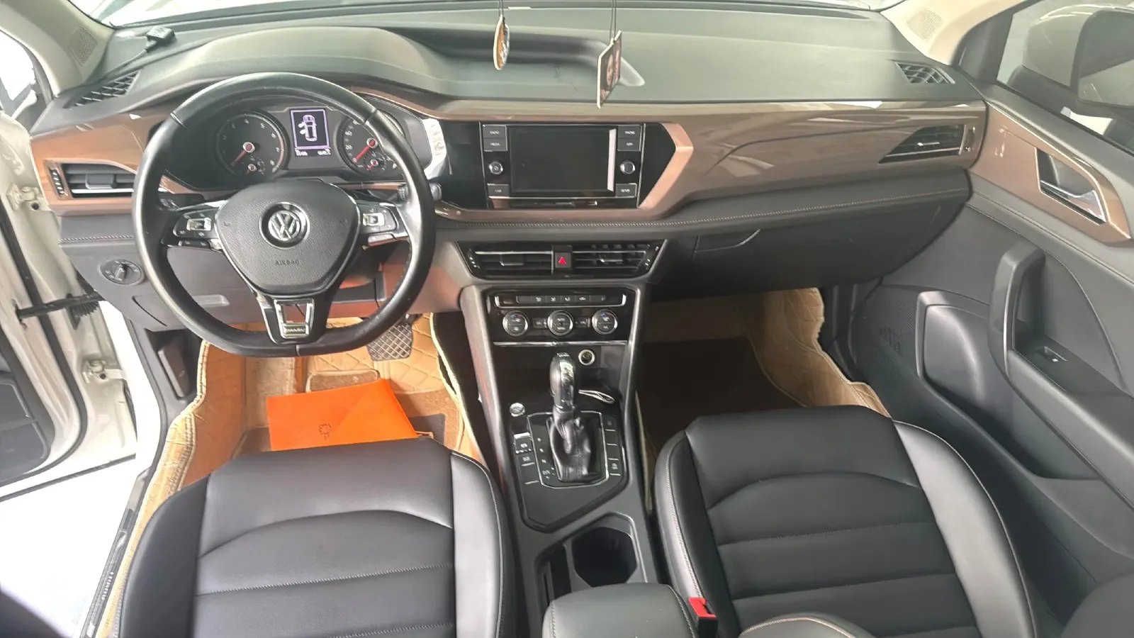 2020 Volkswagen Tharu 1.4T 150HP L4 7DCT,autocango,china used car exporter,china ev exporter,chinese used car exporter,chinese used ev exporter