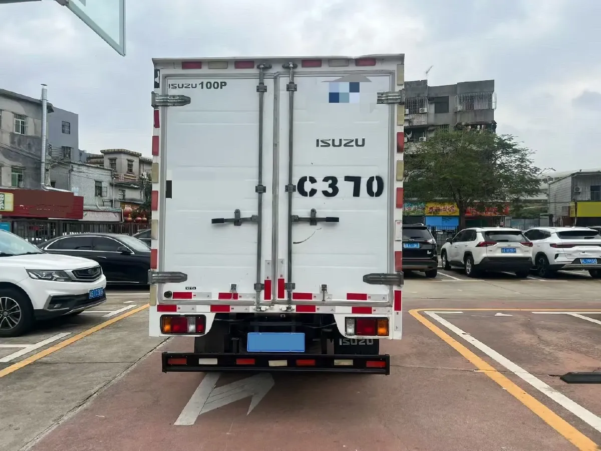 2019 Skoda Octavia 1.5L 113HP L4 5MT,autocango,china used car exporter,china ev exporter,chinese used car exporter,chinese used ev exporter