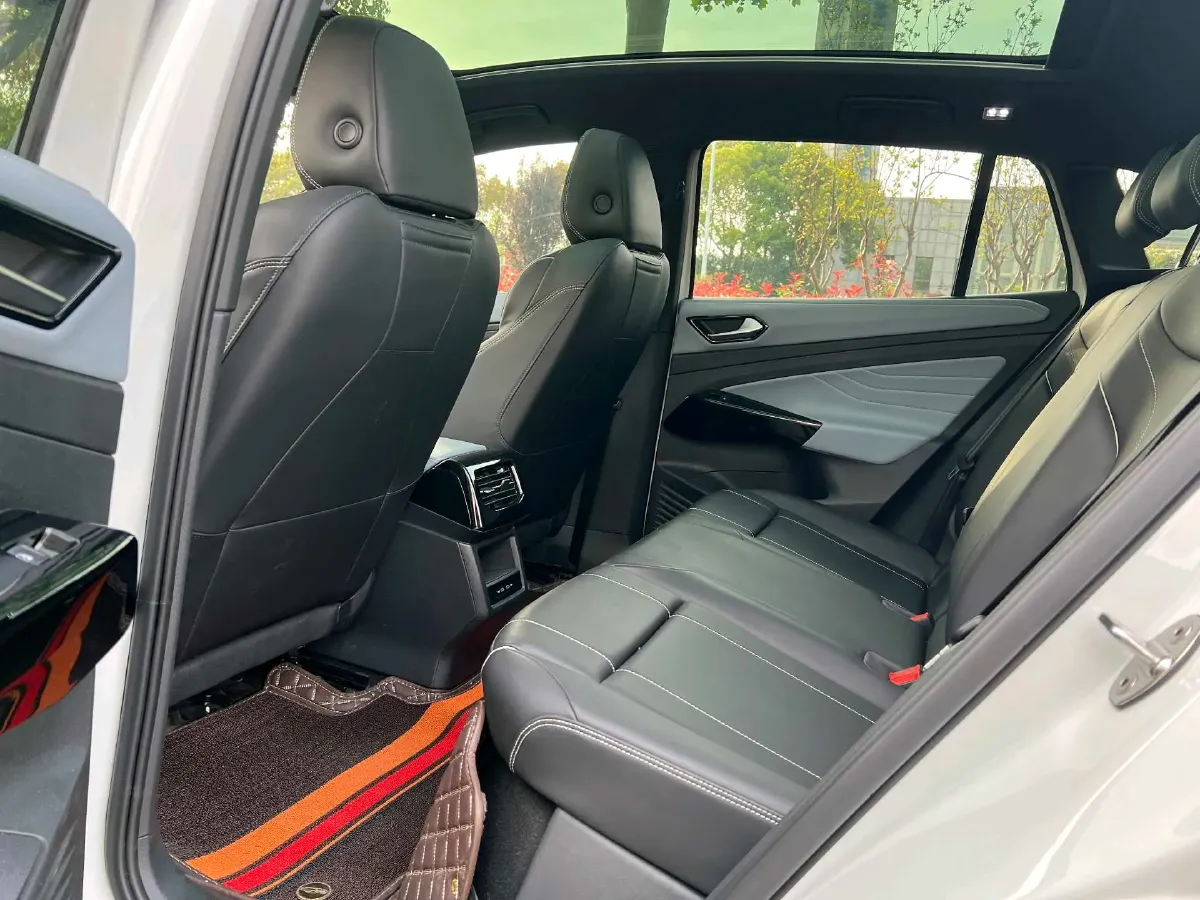 2024 Volkswagen ID.4 X BEV 52.8KWH,autocango,china used car exporter,china ev exporter,chinese used car exporter,chinese used ev exporter