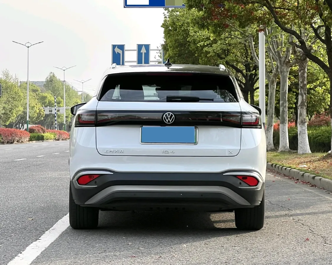 2024 Volkswagen ID.4 X BEV 52.8KWH,autocango,china used car exporter,china ev exporter,chinese used car exporter,chinese used ev exporter