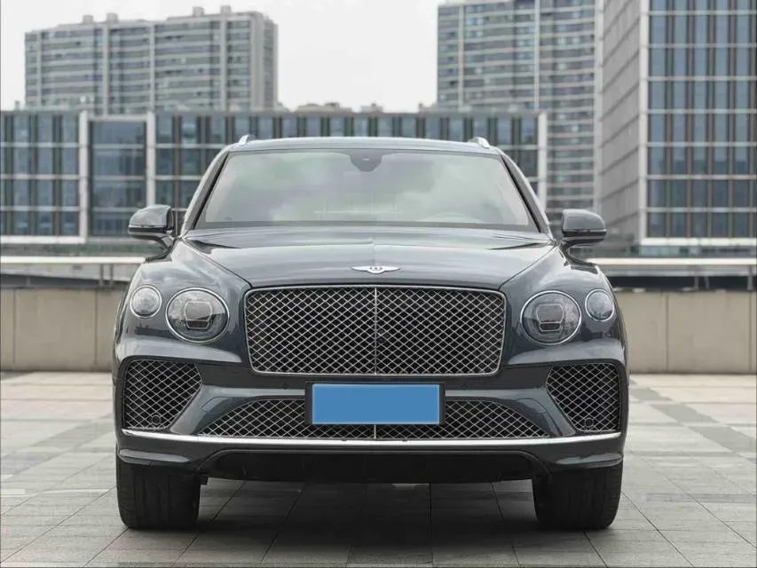 2021 Bentley Bentayga 4.0T 550HP V8 8AT,autocango,china used car exporter,china ev exporter,chinese used car exporter,chinese used ev exporter
