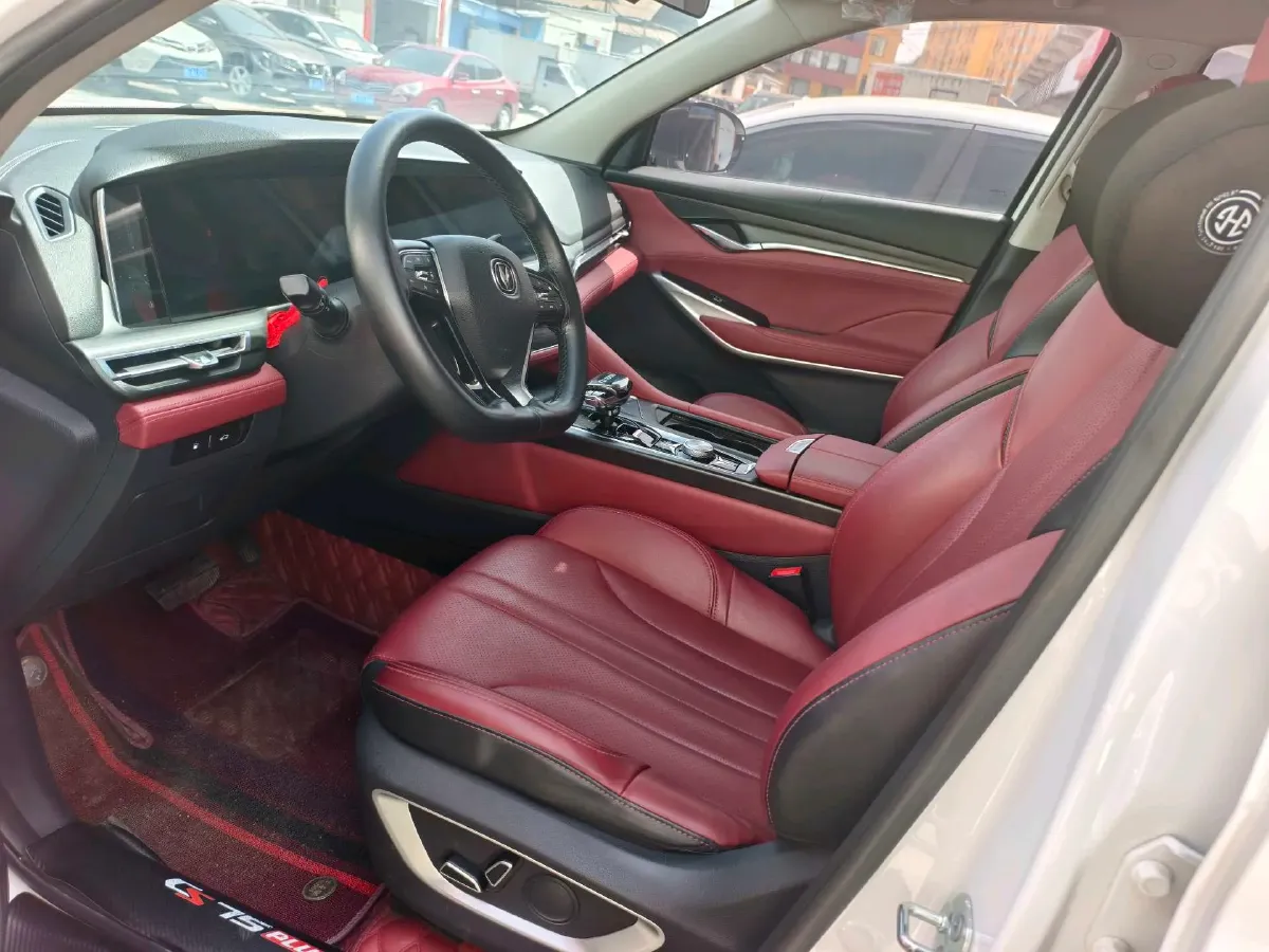 2020 ChangAn CS75 Plus 1.5T 178HP L4 6AT,autocango,china used car exporter,china ev exporter,chinese used car exporter,chinese used ev exporter