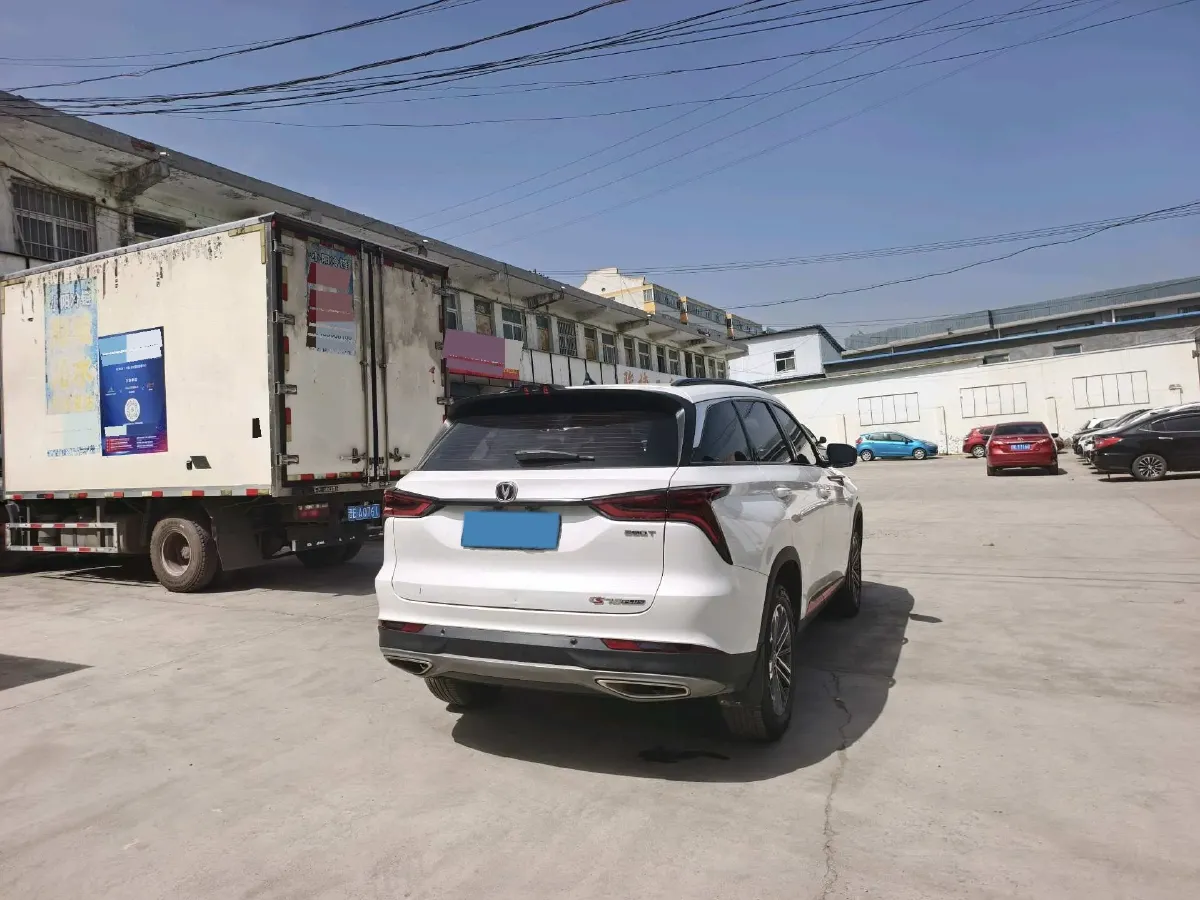2020 ChangAn CS75 Plus 1.5T 178HP L4 6AT,autocango,china used car exporter,china ev exporter,chinese used car exporter,chinese used ev exporter