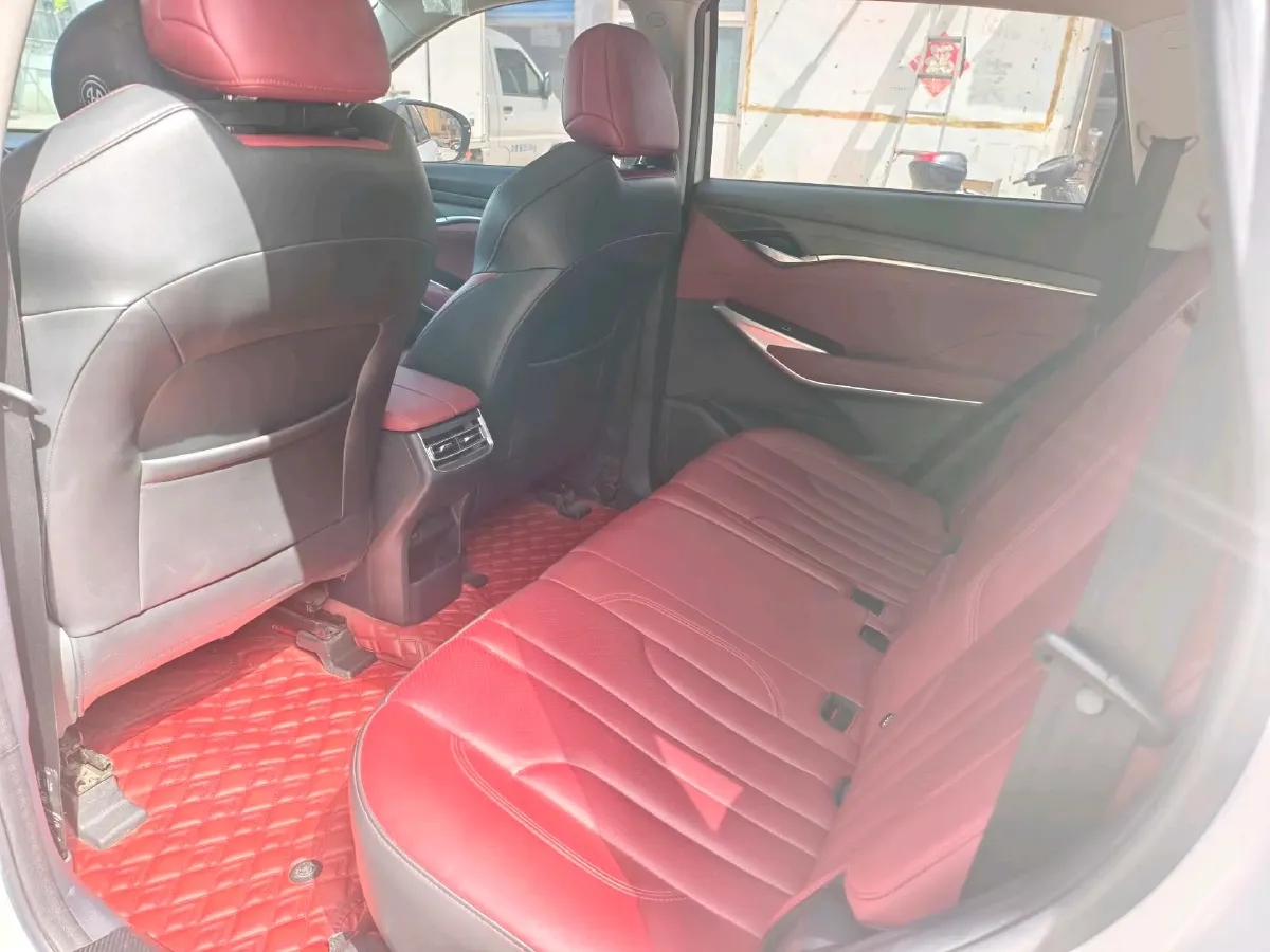 2020 ChangAn CS75 Plus 1.5T 178HP L4 6AT,autocango,china used car exporter,china ev exporter,chinese used car exporter,chinese used ev exporter