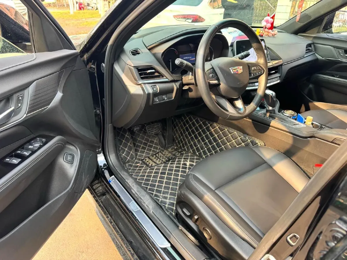 2020 Cadillac CT4 2.0T 237HP L4 8AT,autocango,china used car exporter,china ev exporter,chinese used car exporter,chinese used ev exporter